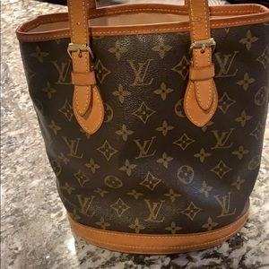 Authentic Louis Vuitton bucket PM bag
